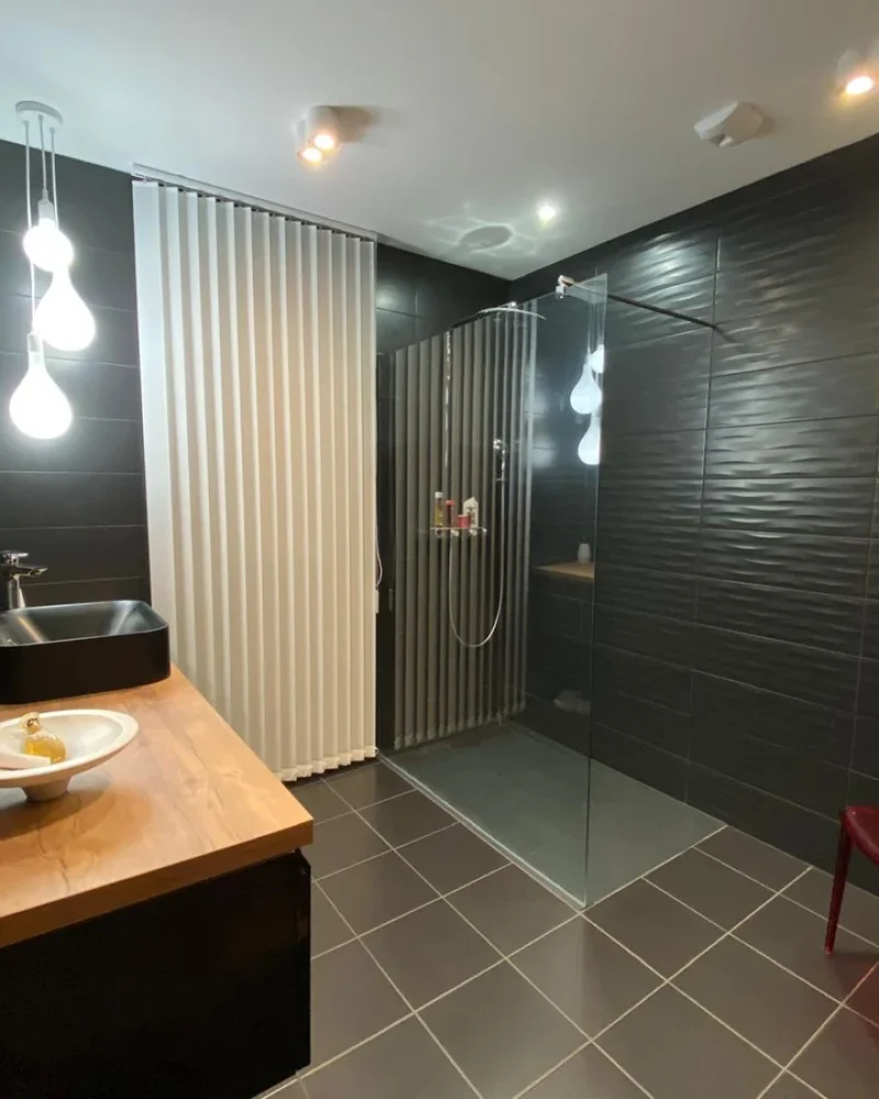 IMG-20241113-WA0102-petite