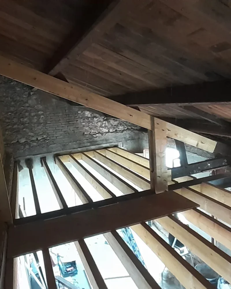 realisation-charpente-les-batisseurs-charentais-entreprise-de-renovation-saint-sauveur-d-aunis (7)