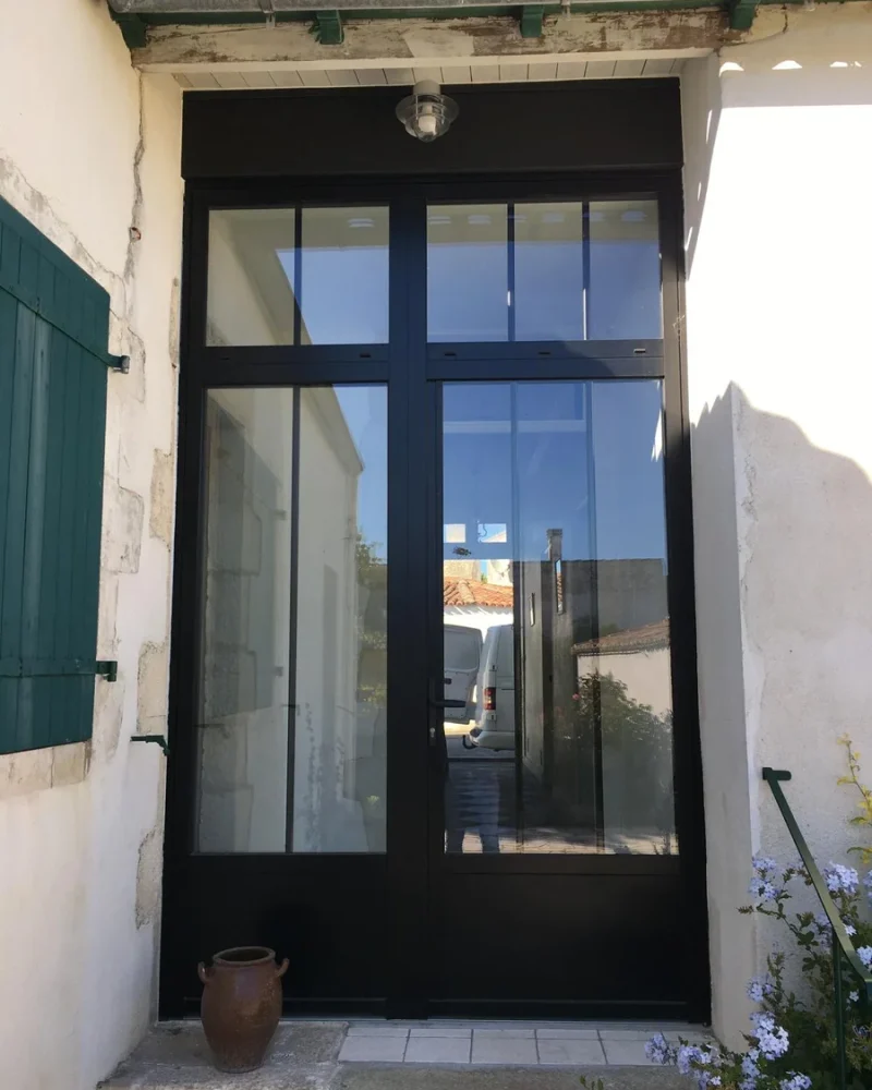realisation-menuiserie-exterieure-les-batisseurs-charentais-entreprise-de-renovation-saint-sauveur-d-aunis (1)